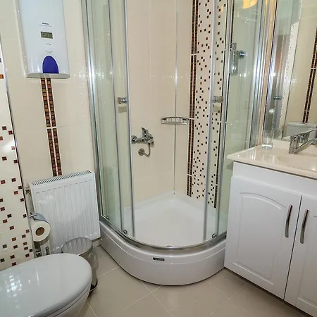 Hotel Karya Butik 3*